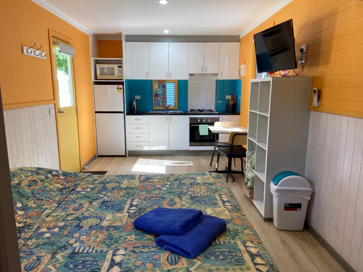 Beachcomber Caravan Park マラクータ エクステリア 写真